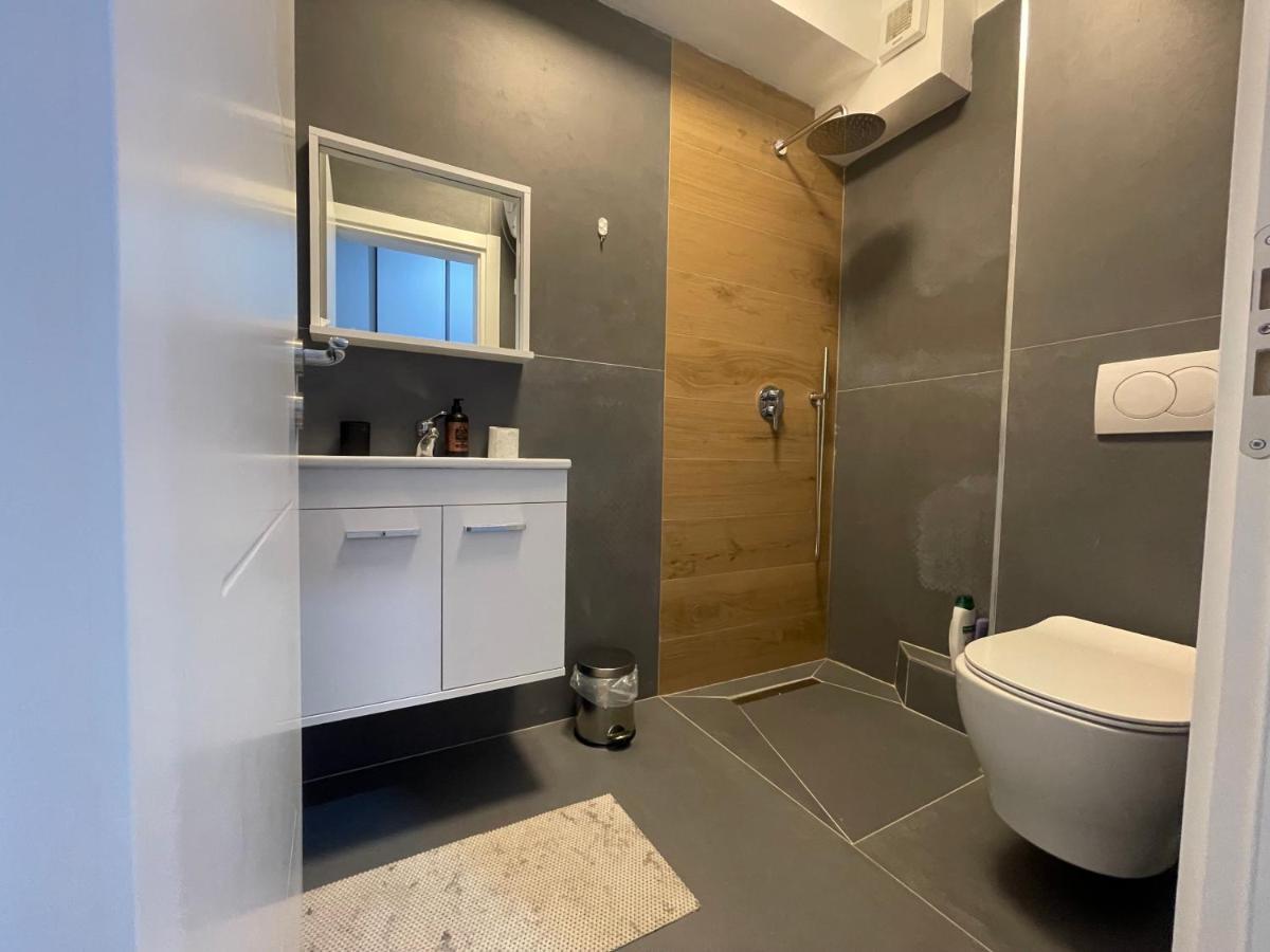 Tirana Sunshine Apartment ภายนอก รูปภาพ